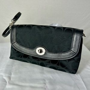 Black Coach Wristlet Purse
